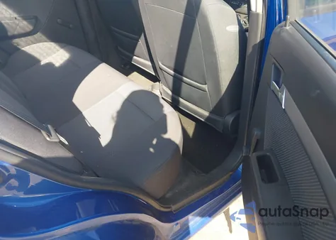 2010 Chevrolet Aveo Lt z USA, uszkodzony, nr VIN KL1TD5DE8AB117147